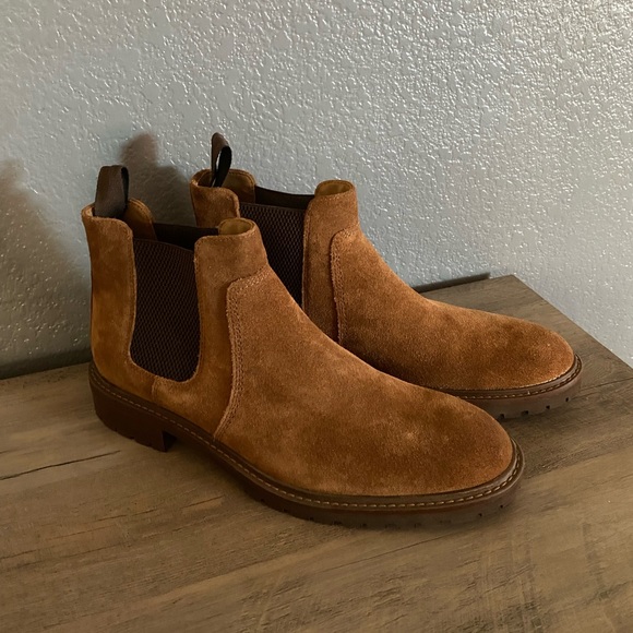 NWOT JOHNSON & MURTHY TRUFOAM MENS BROWN GORING DANBY ROUND TOE BLOCK HEEL - Picture 1 of 4